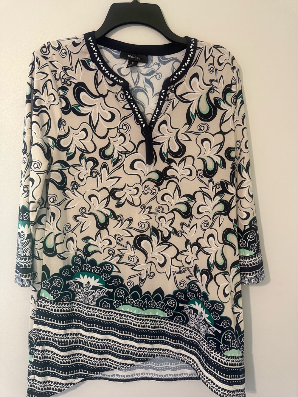 Style & Co. Beige Navy and Teal Floral Print 3/4 sleeve w/Jewel trim Tunic Med
